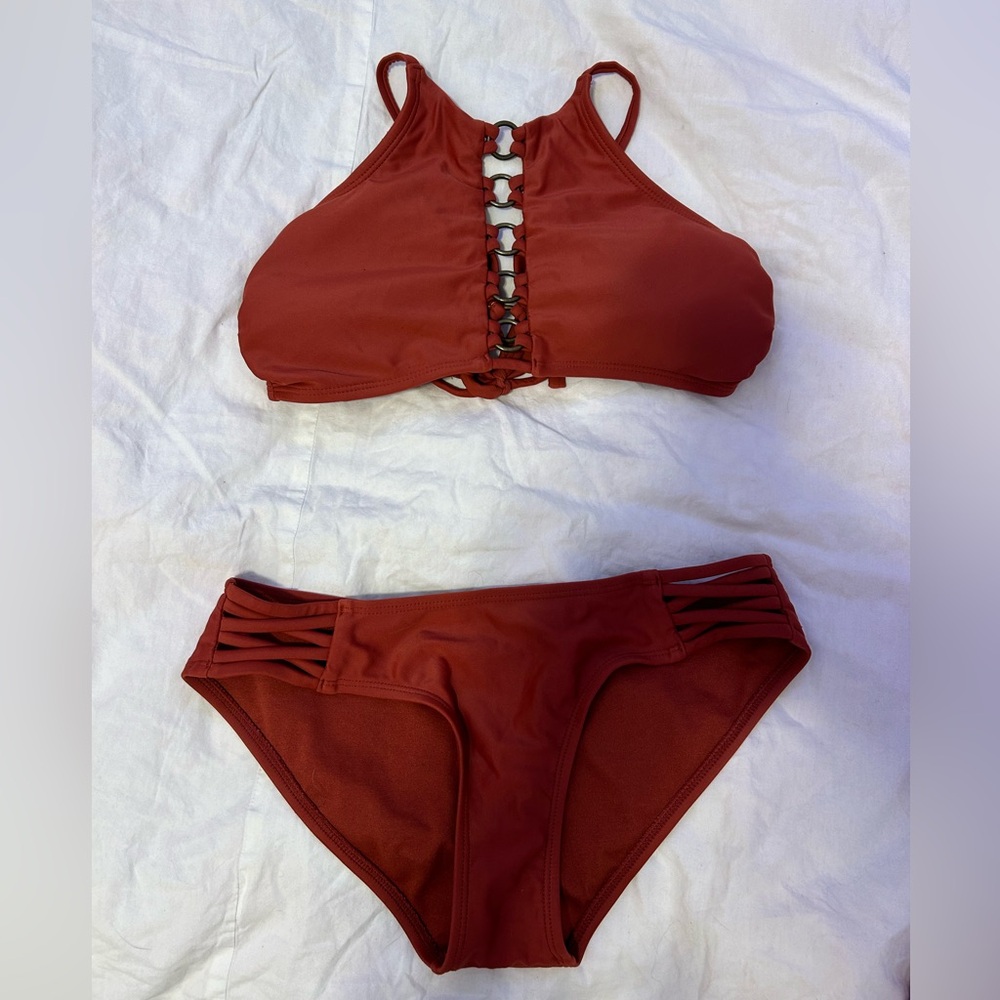Maroon/Dark Red 2 Piece Swim Bikini with Rings Size Women’s Small